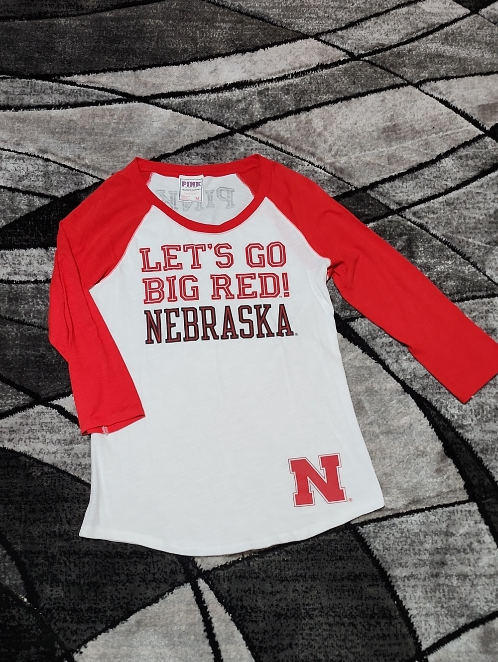 VINTAGE VS PINK 2011 "LETS GO BIG RED" COLLEGIATE COLLECTION RAGLAN TEE-SHIRT